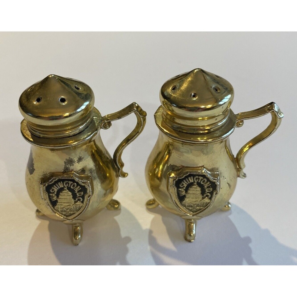 Miniature Washington DC Salt & Pepper Shaker - 2 in,  Vintage.